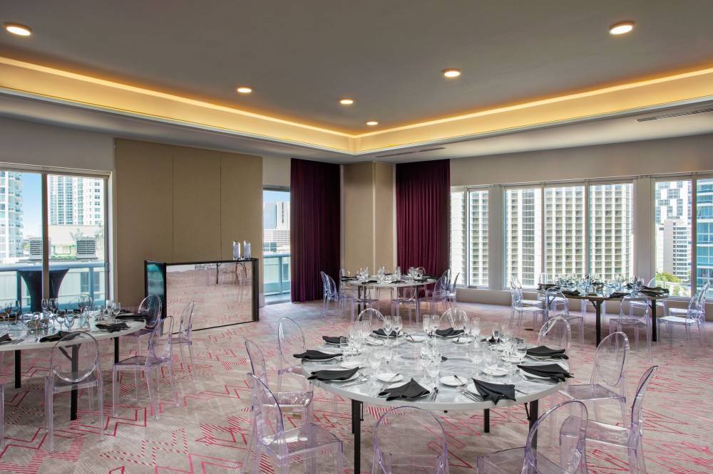 W Miami 10