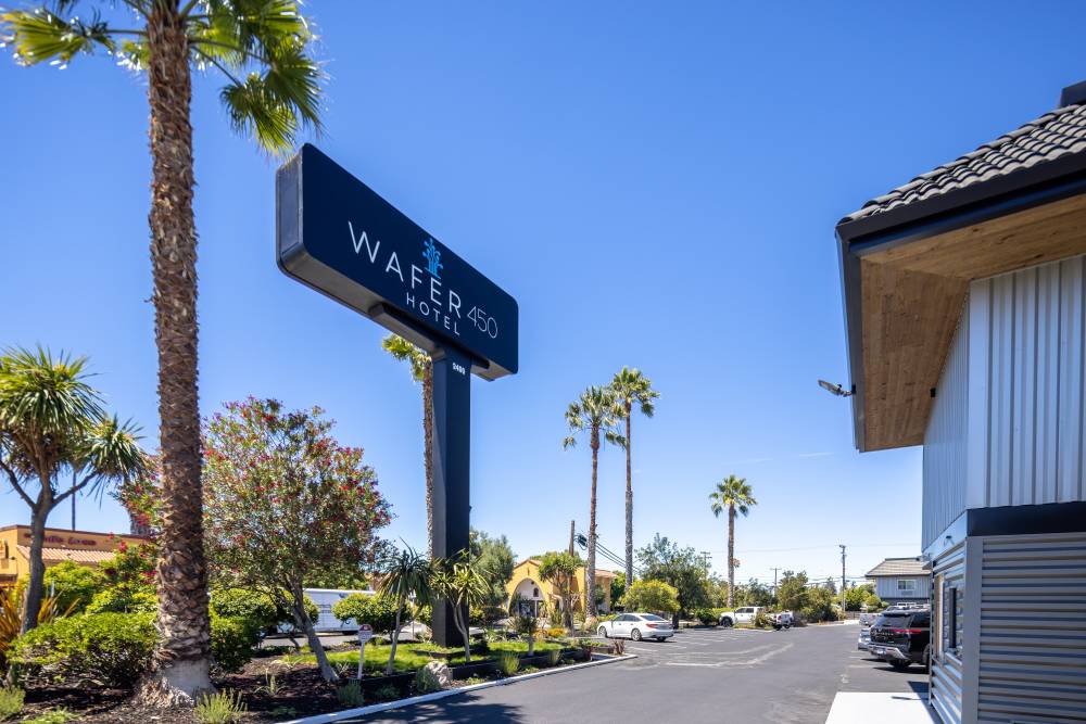 Wafer 450 Hotel 4