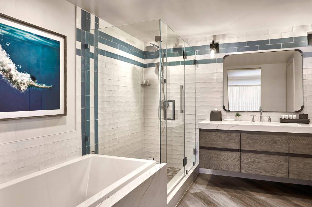 Westdrift Manhattan Beach, Autograph Collection 2