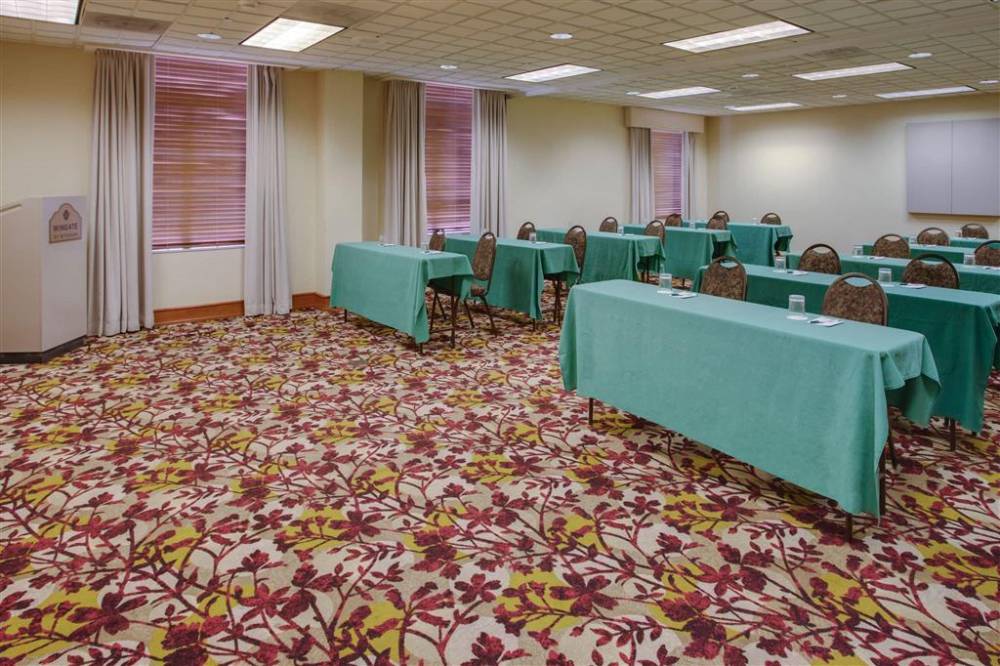 Wingate By Wyndham Chantilly / Dulles Airport 2