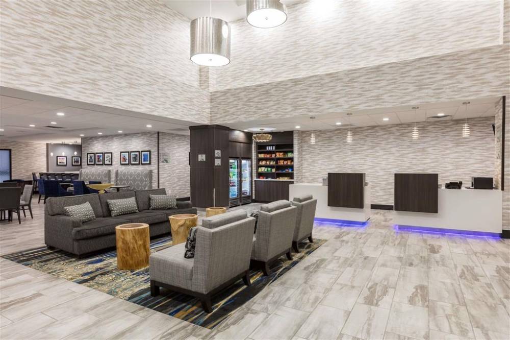 Wingate By Wyndham Dallas Love Field 3