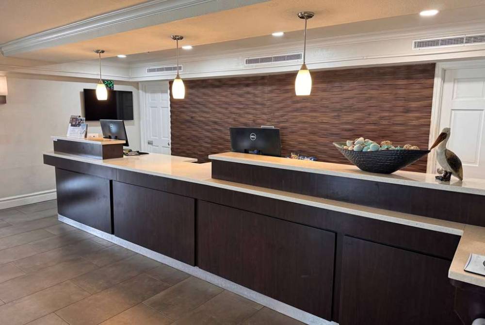 Wingate By Wyndham Galveston Beachfront At Seawall 2