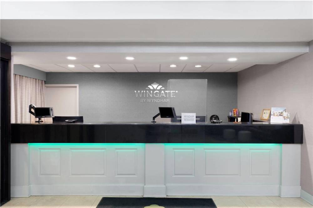 Wingate By Wyndham Greensboro/coliseum 3