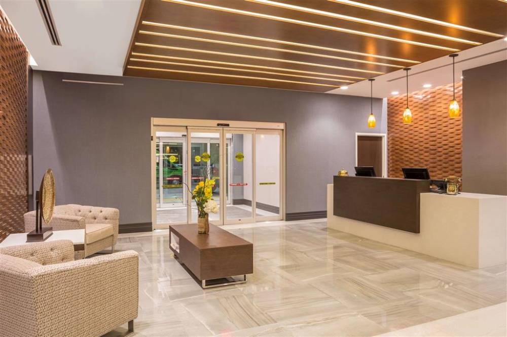 Wingate By Wyndham Miami Airport 3