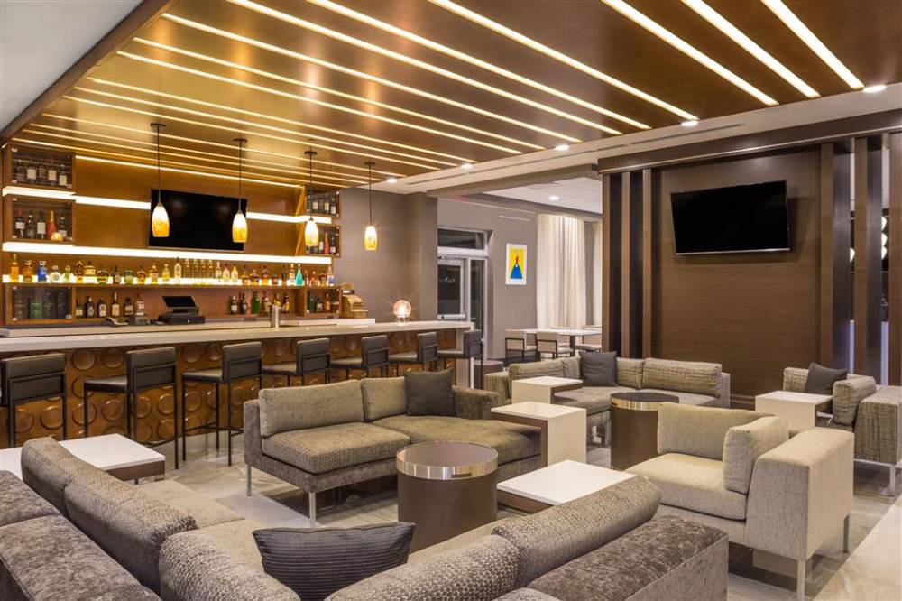 Wingate By Wyndham Miami Airport 4