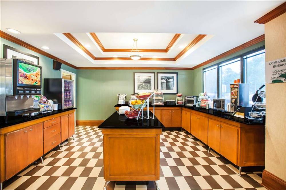 Wingate By Wyndham North Little Rock 4