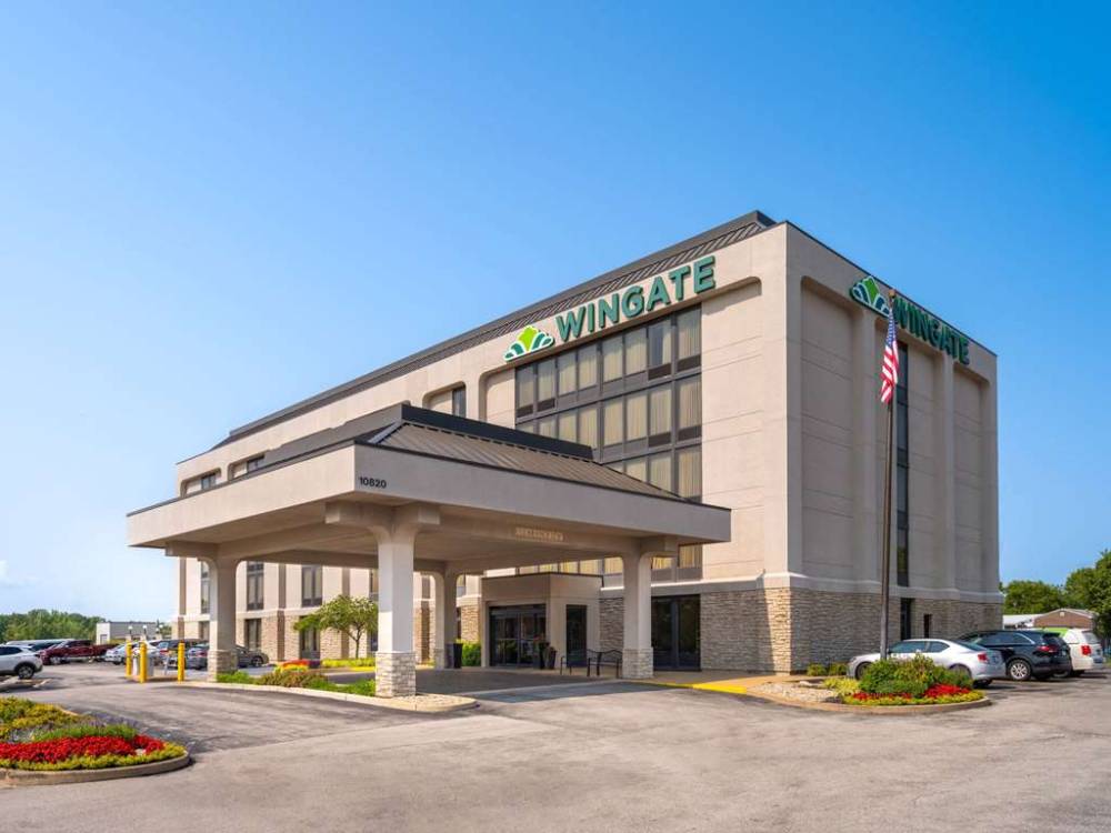 Wingate By Wyndham St. Louis Airport 2