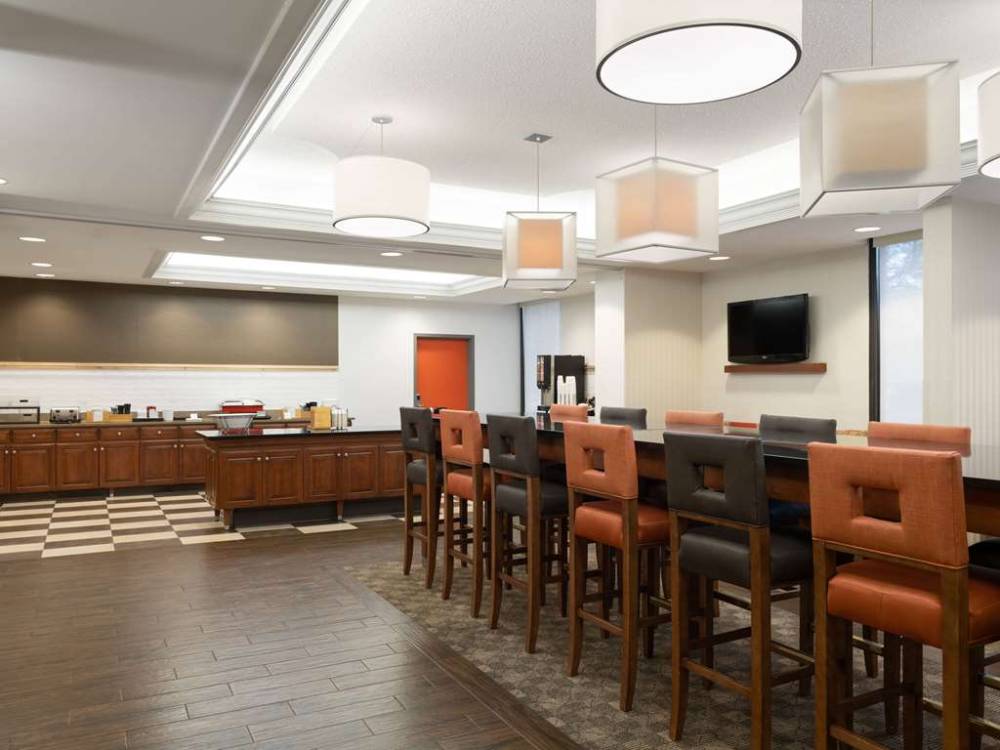 Wingate By Wyndham St. Louis Airport 5