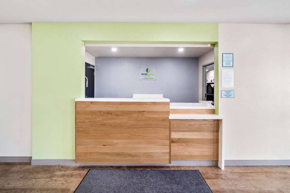 Woodspring Suites Fort Myers - Cape Coral 4