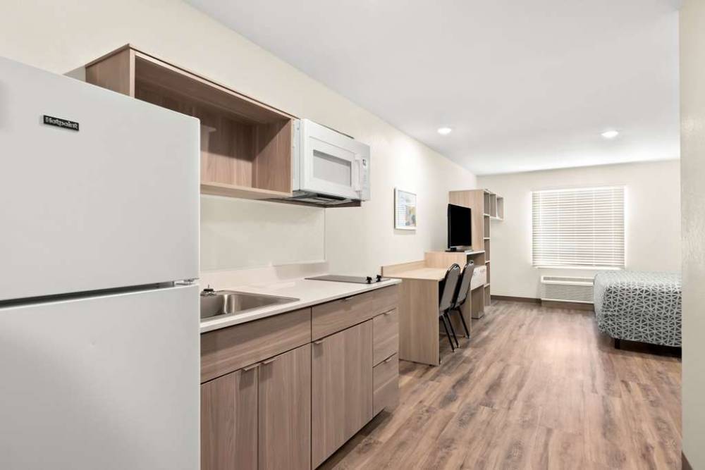 Woodspring Suites Savannah West Chatham Parkway 10
