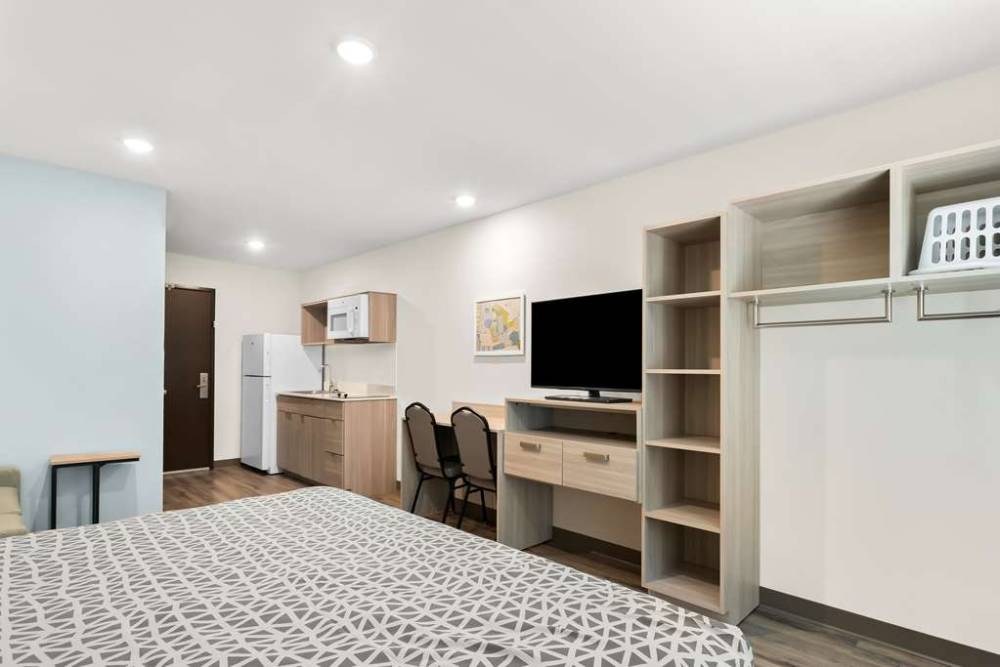 Woodspring Suites Savannah West Chatham Parkway 9