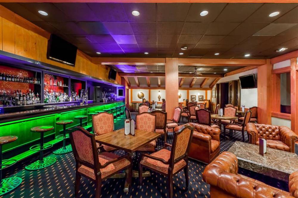 Wyndham Indianapolis West 5