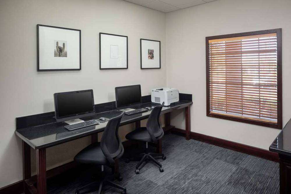 Wyndham Tucson Airport Hotel & Conference Center 3